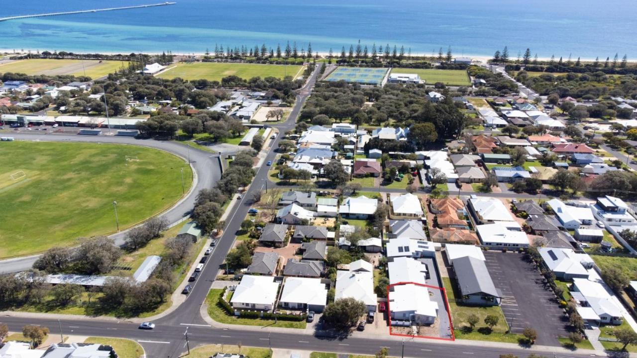 Serenity By The Sea Busselton Exterior photo